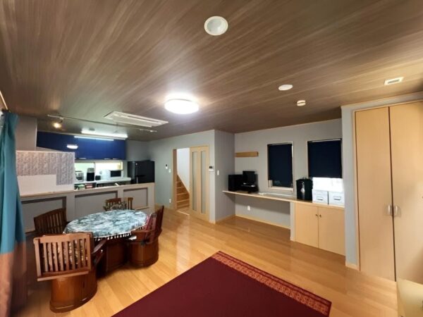 相模原市で天井・壁クロス張替工事のご依頼をいただきました！